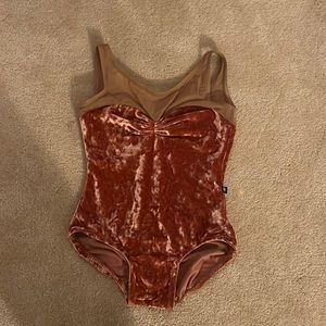 fall velvet luckyleo never worn before.